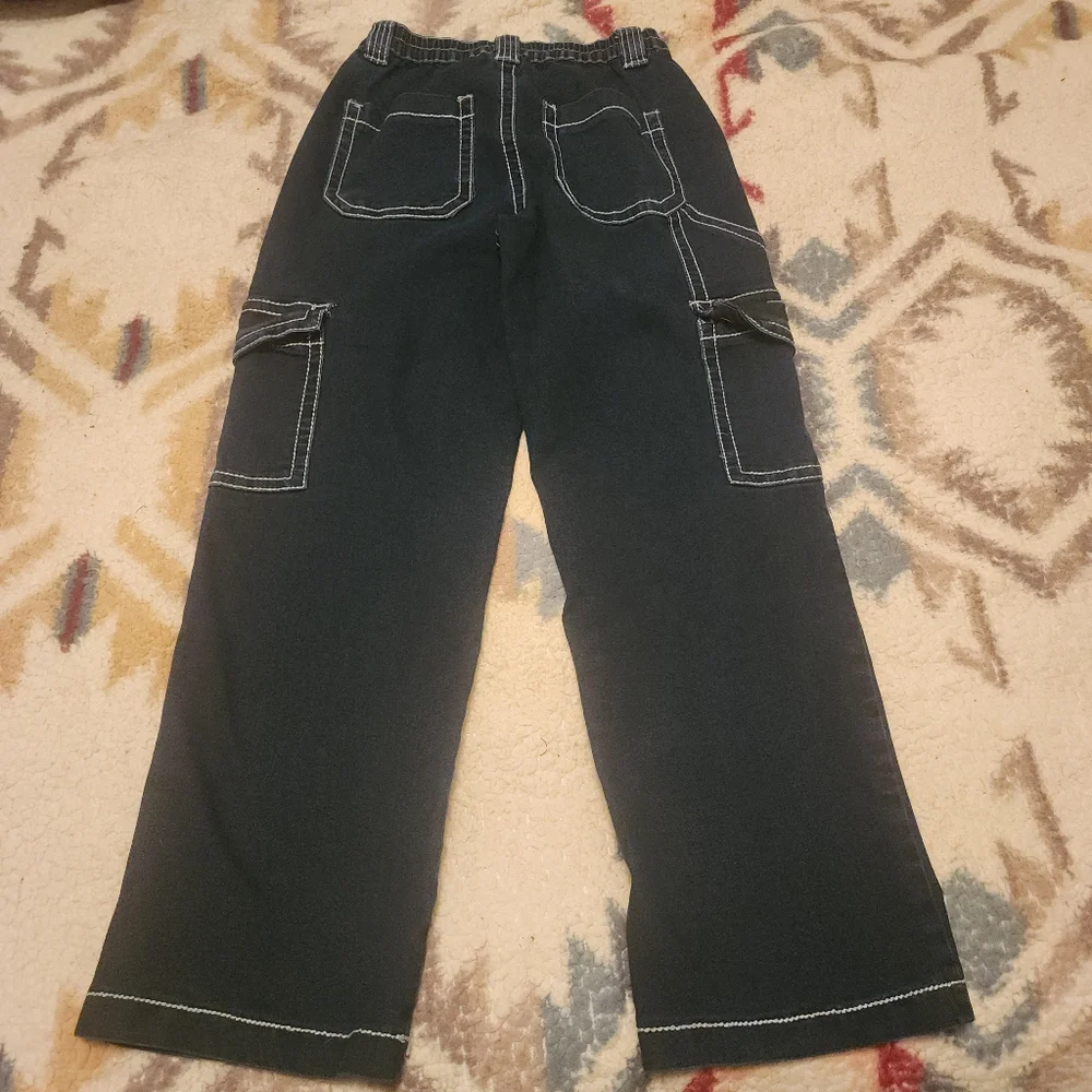 Almost Famous High Rise Cargo Pants - Picture 2 of 4